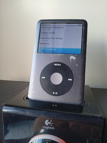 Apple ipod classic 120 - apple,